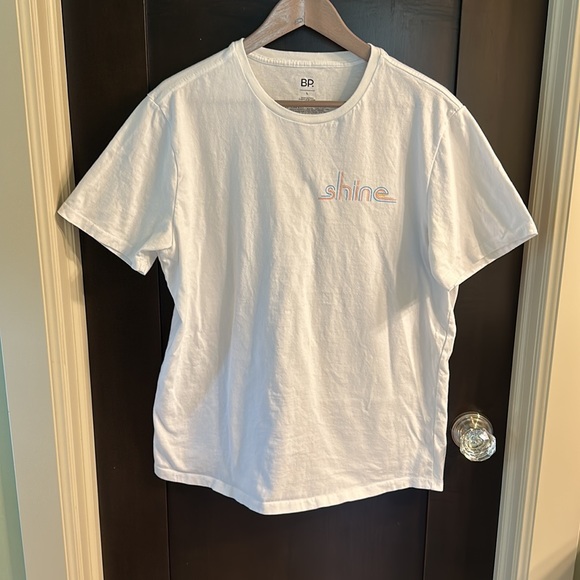 ☀️ BP men’s “Shine” T-shirt in crisp white cotton - Picture 2 of 4